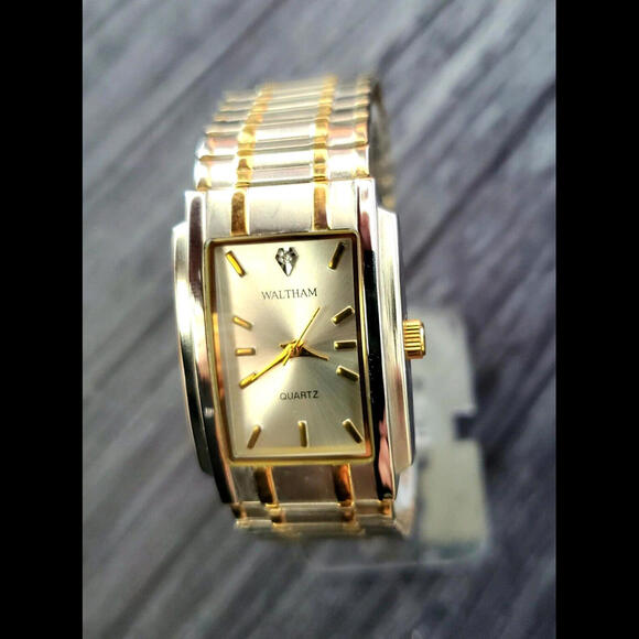 Rare Vintage Waltham Prestige Diamond Mens Watch Box Papers - Picture 3 of 8